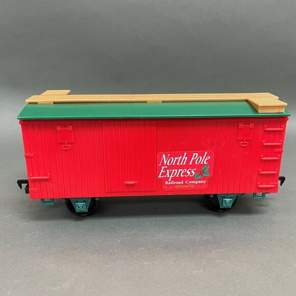 Eztec G. Scientific Toys North Pole Express Boxcar Train - Picture 1 of 6